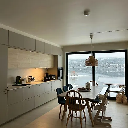 Modern With Panoramic Views Berg (Ringerike)