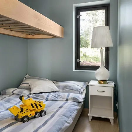 Modern With Panoramic Views