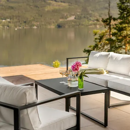 بيت للعطل Modern With Panoramic Views *